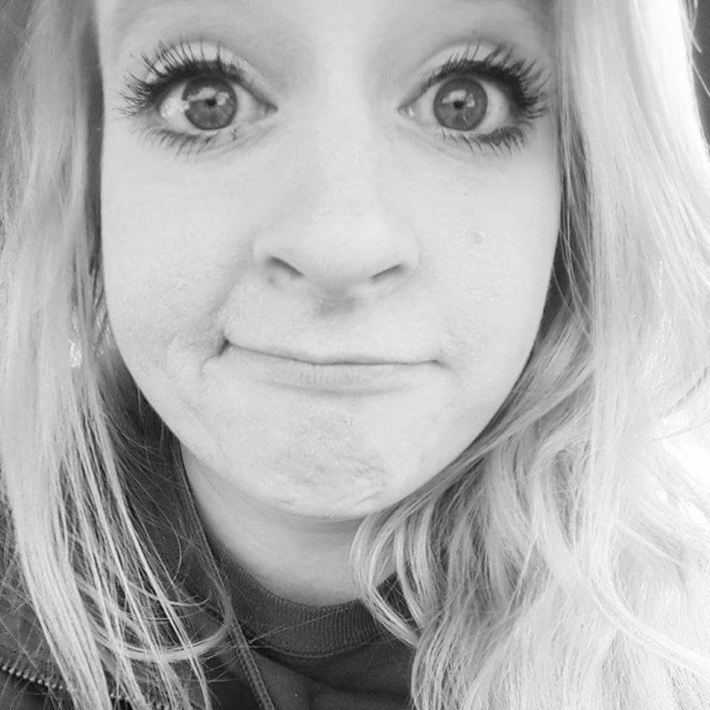 Meet your Posher, Andrea